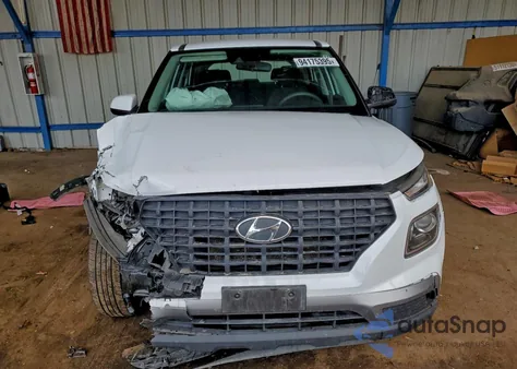 2022 Hyundai Venue Se z USA, uszkodzony, nr VIN KMHRB8A31NU207338